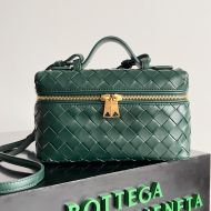 Bottega Veneta Bang Bang Vanity Case Bag with Detachable Strap Intreccio Calfskin Green