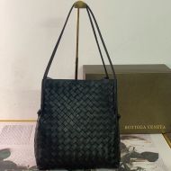 Bottega Veneta Medium Hobo Knot Shoulder Bag Intreccio Lambskin Black