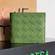 Bottega Veneta Small Intreccio Bi-Fold Wallet Calfskin Green