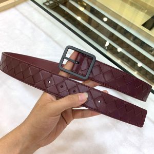 Bottega Veneta Intrecciato Belt Calfskin with Black Rectangular Buckle Burgundy