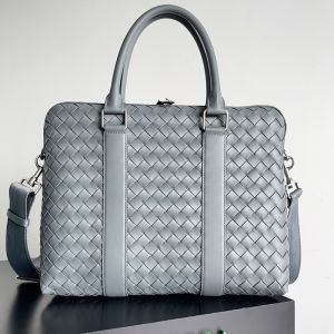 Bottega Veneta Large Intreccio Briefcase with Detachable Strap Calfskin Grey