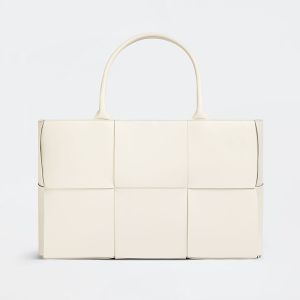 Bottega Veneta Medium Arco Tote Intreccio Calfskin Beige