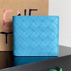 Bottega Veneta Small Intreccio Bi-Fold Wallet Calfskin Sky Blue